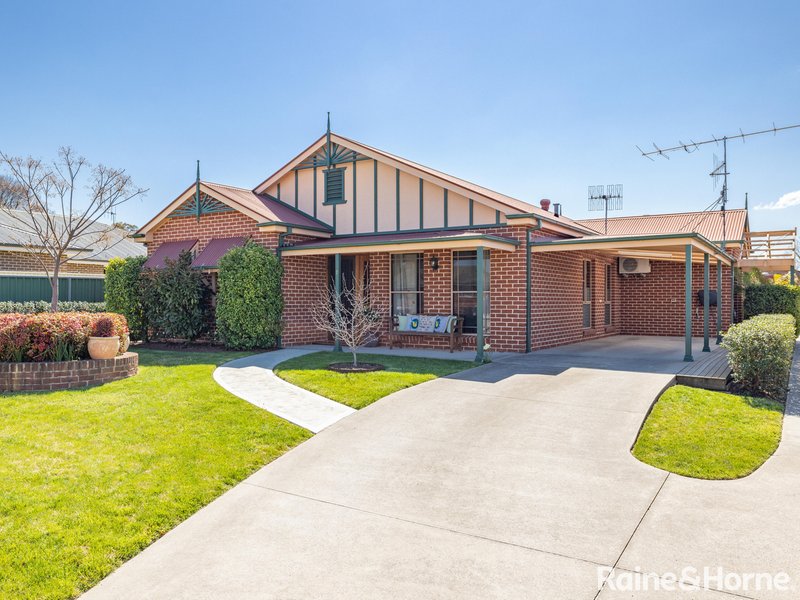 7 Wellington Street, Eglinton NSW 2795