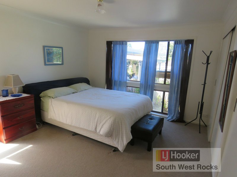 Photo - 7 Wentworth Avenue, South West Rocks NSW 2431 - Image 11