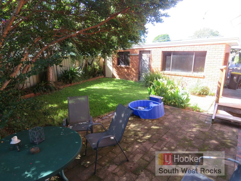 Photo - 7 Wentworth Avenue, South West Rocks NSW 2431 - Image 13