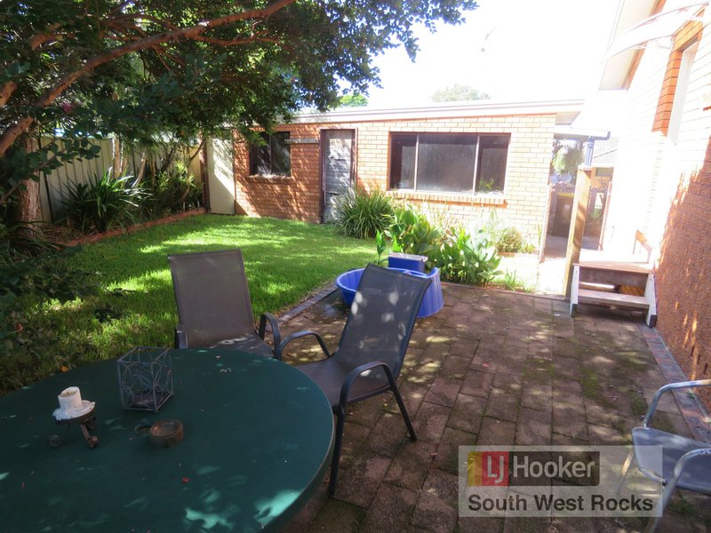 Photo - 7 Wentworth Avenue, South West Rocks NSW 2431 - Image 14