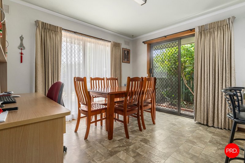 Photo - 7 Wesley Street, Kangaroo Flat VIC 3555 - Image 6