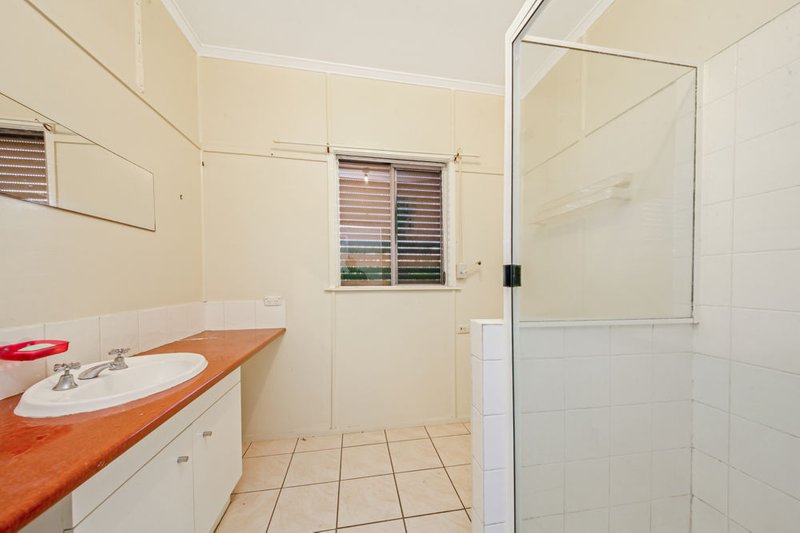 Photo - 7 Westbrook Street, Woody Point QLD 4019 - Image 7