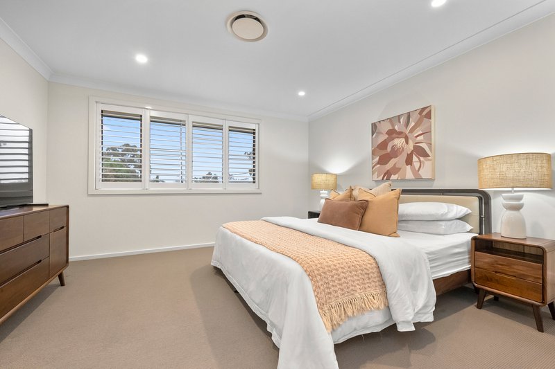 Photo - 7 Westleigh Drive, Westleigh NSW 2120 - Image 8