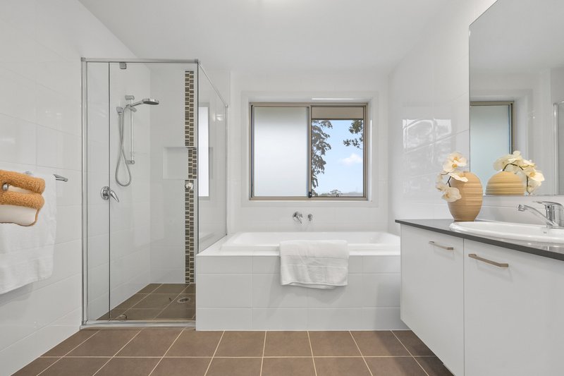 Photo - 7 Westleigh Drive, Westleigh NSW 2120 - Image 9