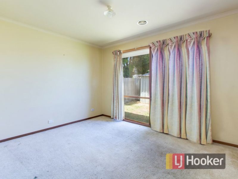 Photo - 7 Westminister Court, Hampton Park VIC 3976 - Image 12