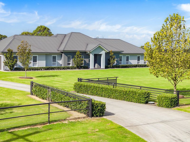 Photo - 7 Westminster Place, Razorback NSW 2571 - Image 2