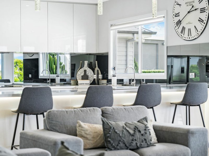 Photo - 7 Westminster Place, Razorback NSW 2571 - Image 9