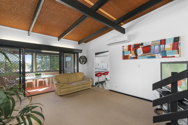 Photo - 7 Westview Road, Currumbin QLD 4223 - Image 12