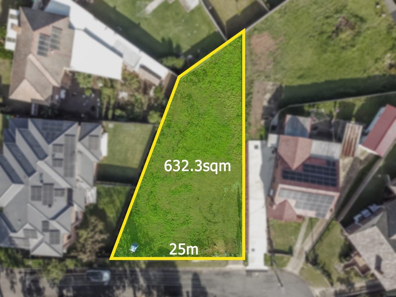 Photo - 7 Westville Place, Westmead NSW 2145 - Image 3