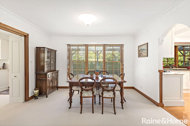 Photo - 7 Wheen Close, Bowral NSW 2576 - Image 4