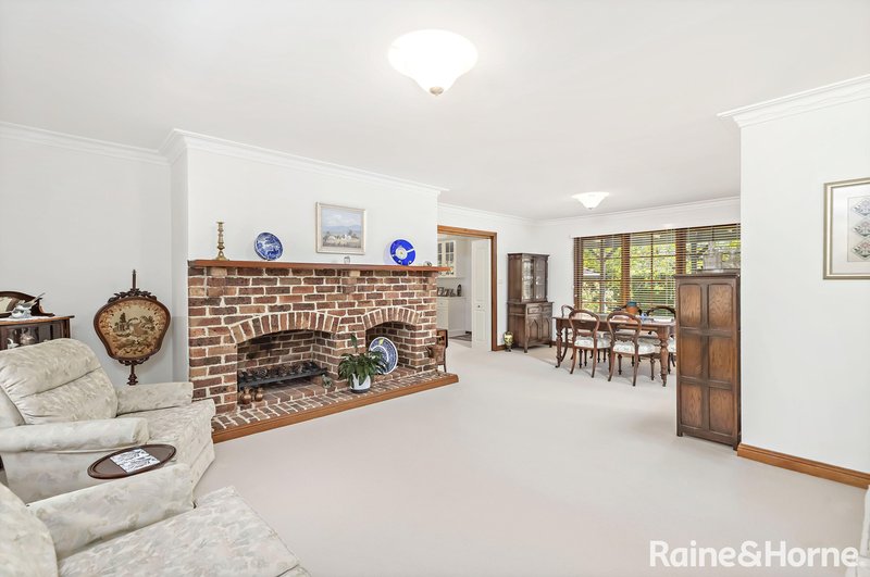 Photo - 7 Wheen Close, Bowral NSW 2576 - Image 5