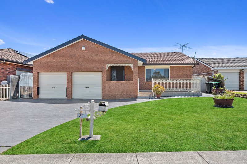 7 Wheller Street, Bossley Park NSW 2176