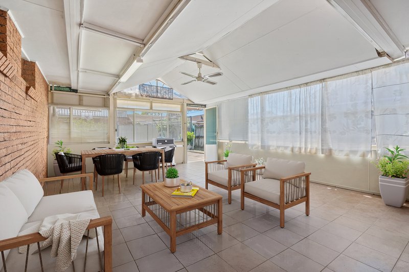 Photo - 7 Wheller Street, Bossley Park NSW 2176 - Image 10