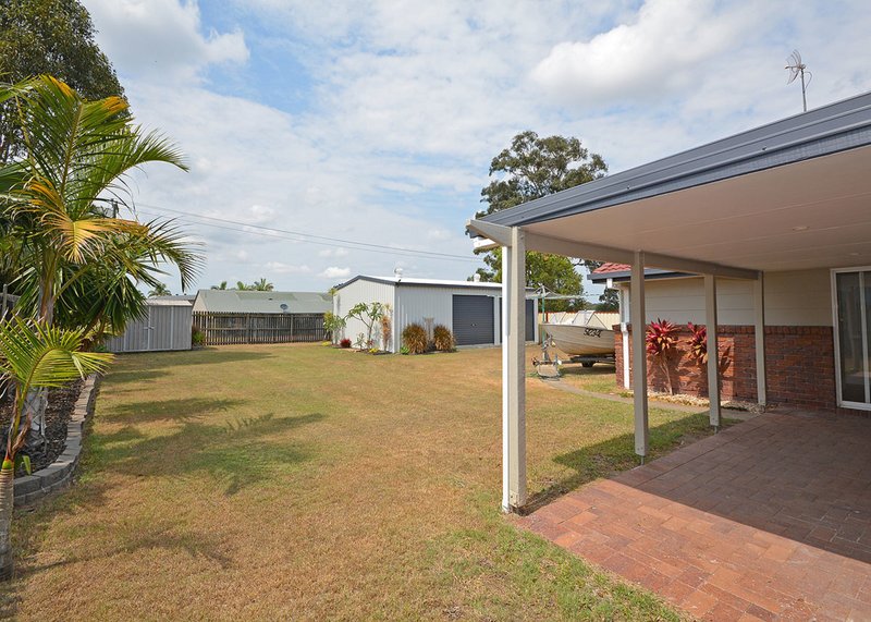 Photo - 7 Whimbrel Grove, Eli Waters QLD 4655 - Image 3