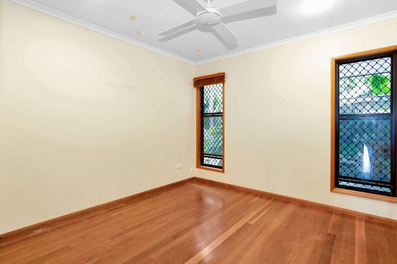 Photo - 7 Whinners Court, Eimeo QLD 4740 - Image 15