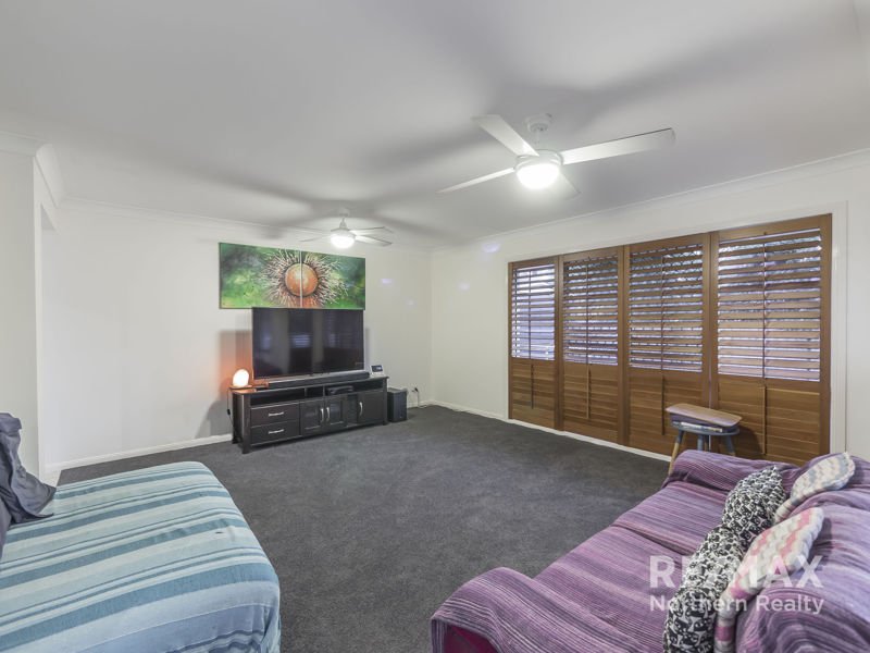 Photo - 7 Whiptail Ct , Cashmere QLD 4500 - Image 9