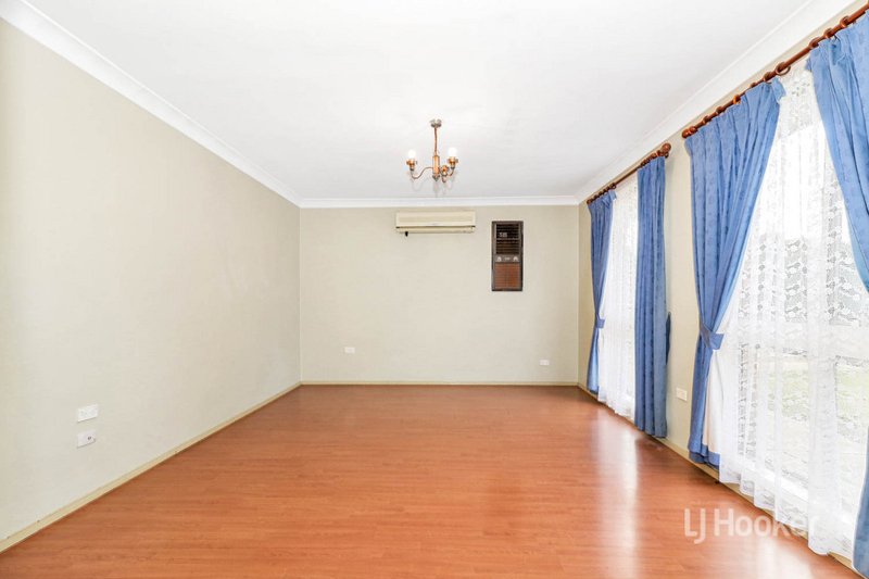 Photo - 7 White Place, Rooty Hill NSW 2766 - Image 2