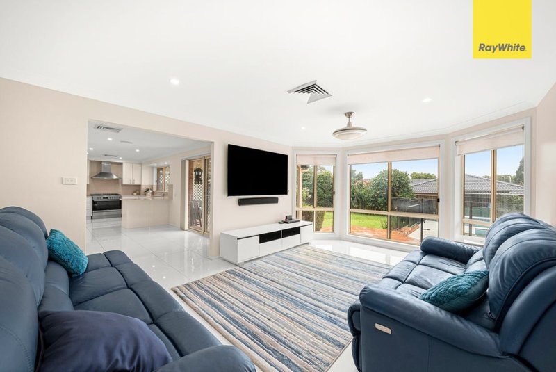 Photo - 7 Wildflower Place, Kellyville NSW 2155 - Image 6