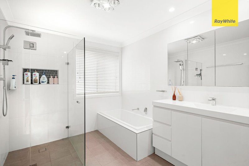 Photo - 7 Wildflower Place, Kellyville NSW 2155 - Image 14