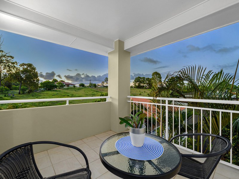 Photo - 7 Wilga Court, Bridgeman Downs QLD 4035 - Image 9