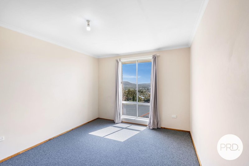 Photo - 7 Wilkie Court, West Moonah TAS 7009 - Image 5