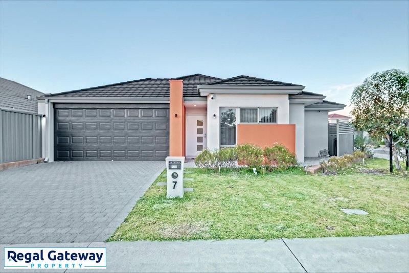 7 Willandra Parkway, Wandi WA 6167