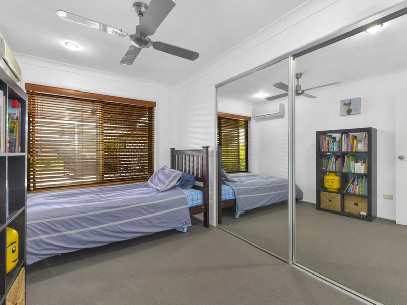 Photo - 7 Willara Street, Carseldine QLD 4034 - Image 14