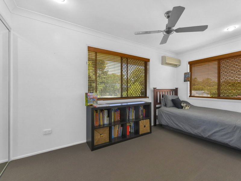 Photo - 7 Willara Street, Carseldine QLD 4034 - Image 15