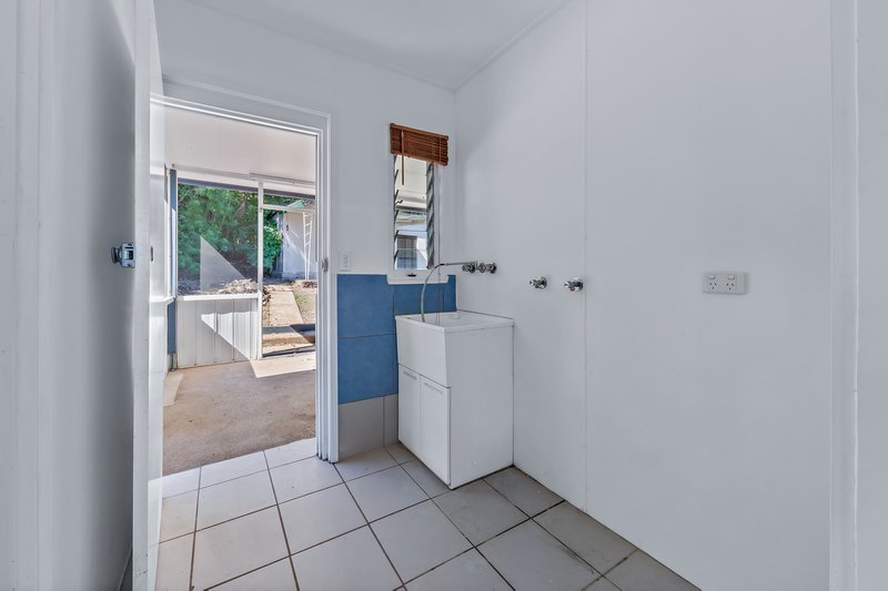 Photo - 7 William Close, Cannonvale QLD 4802 - Image 8