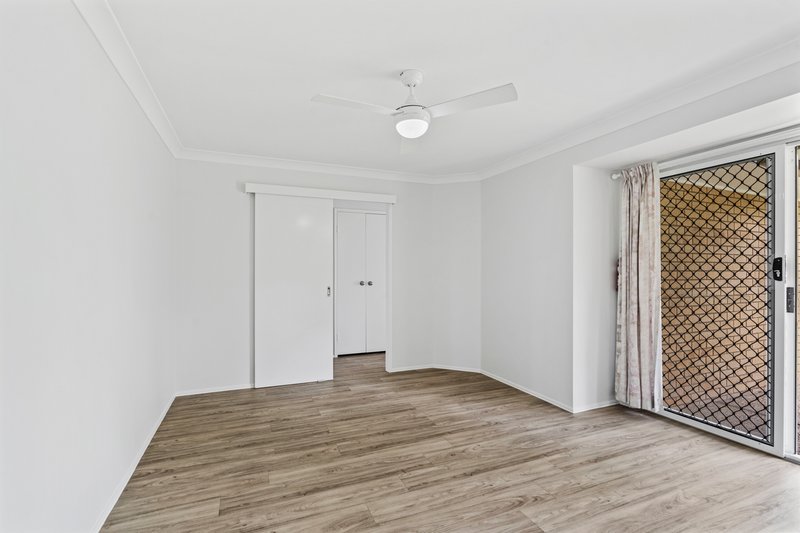 Photo - 7 Williams Way, Calamvale QLD 4116 - Image 9