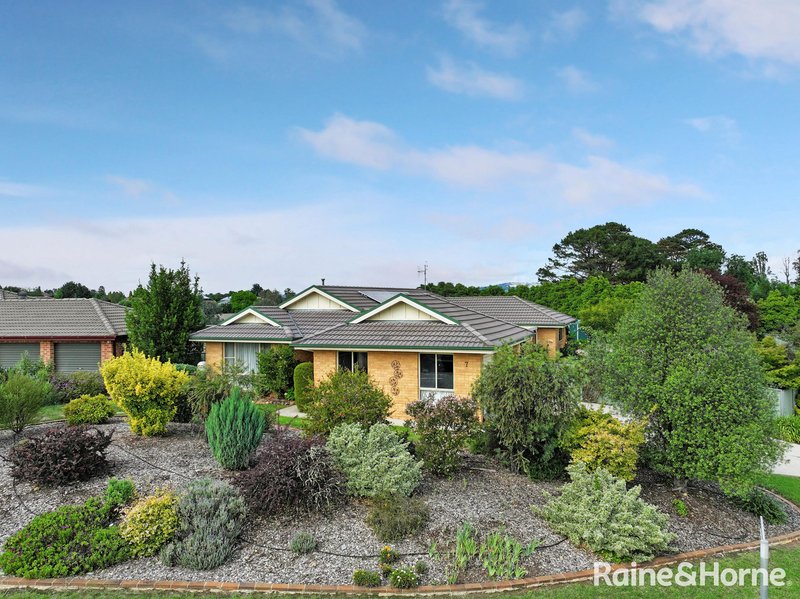 7 Willow Drive, Kelso NSW 2795