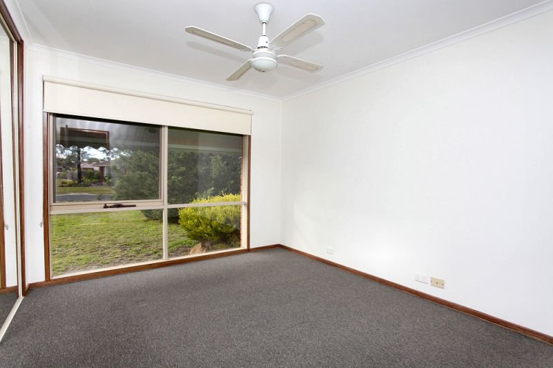 Photo - 7 Wilong Close, Kurunjang VIC 3337 - Image 4