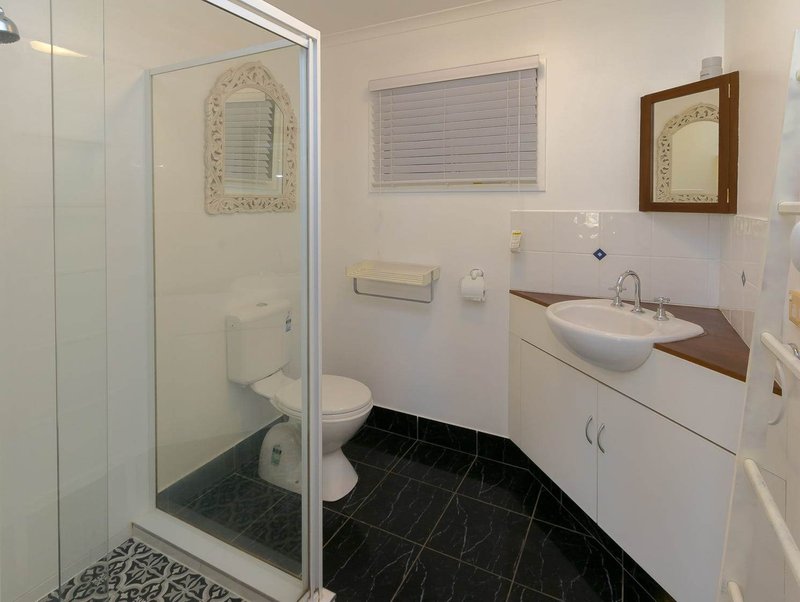 Photo - 7 Winbirra Way, Scarness QLD 4655 - Image 14