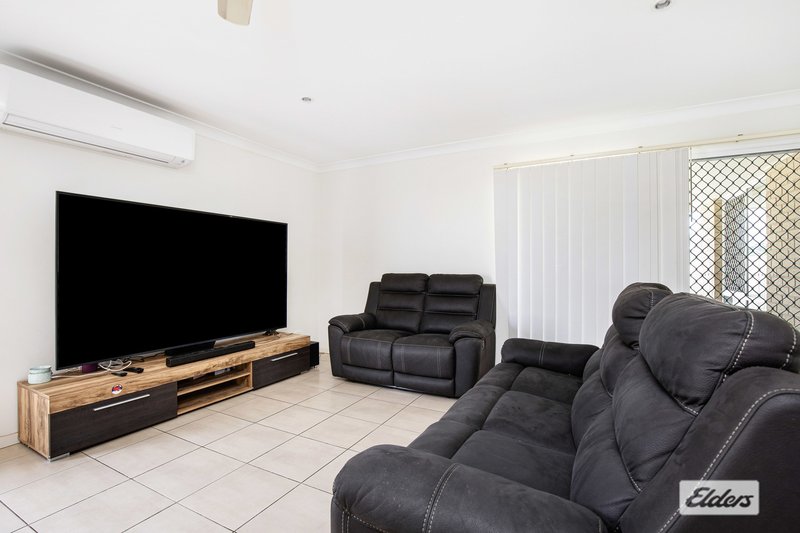 Photo - 7 Windermere Street, Emerald QLD 4720 - Image 7