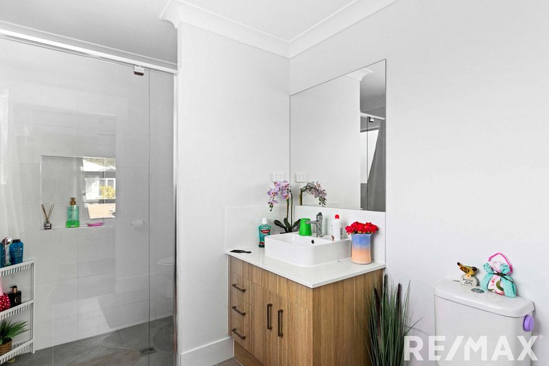 Photo - 7 Windflower , Burrum Heads QLD 4659 - Image 4