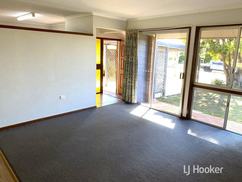 Photo - 7 Windsor Circle, Kingaroy QLD 4610 - Image 11