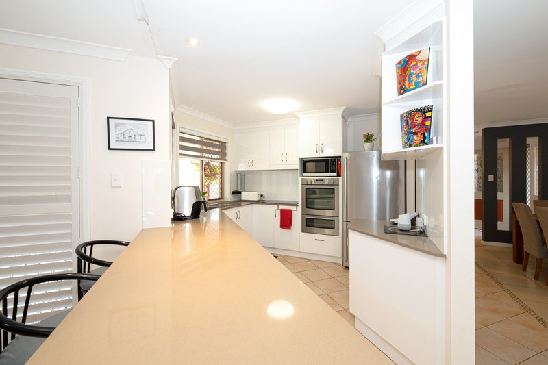 Photo - 7 Windward Place, Banksia Beach QLD 4507 - Image 6