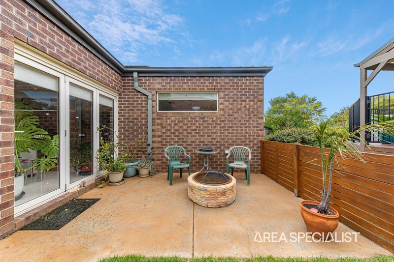 Photo - 7 Winneke Way, Pakenham VIC 3810 - Image 25