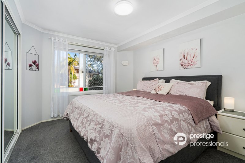 Photo - 7 Wollemi Court, Wattle Grove NSW 2173 - Image 9