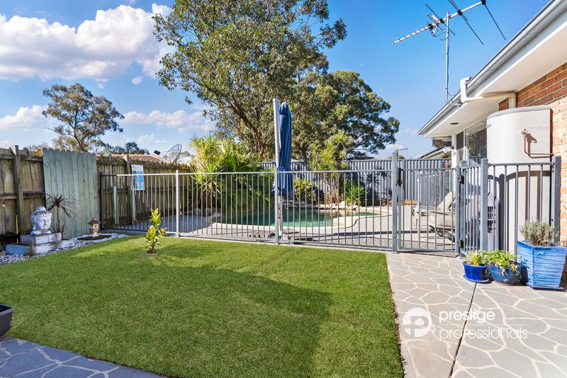 Photo - 7 Wollemi Court, Wattle Grove NSW 2173 - Image 16