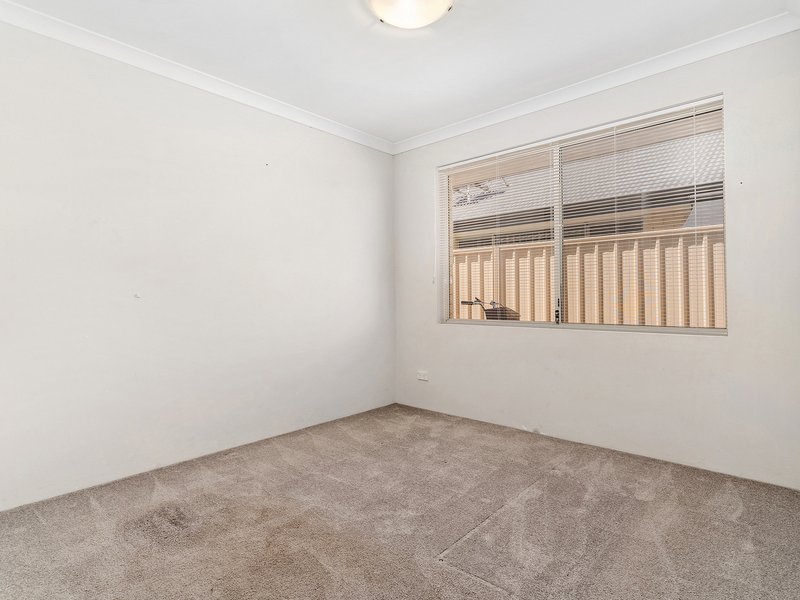 Photo - 7 Woodhill Road, Baldivis WA 6171 - Image 10