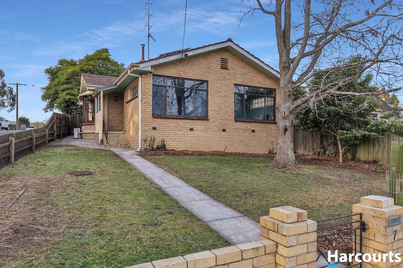 Photo - 7 Worthy Street, Leongatha VIC 3953 - Image 2