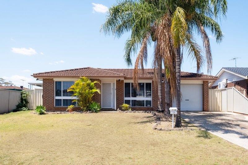 7 Wraysbury Place, Oakhurst NSW 2761