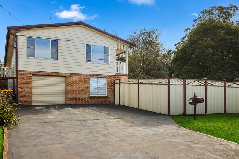 Photo - 7 Wyong Street, Hill Top NSW 2575 - Image 5
