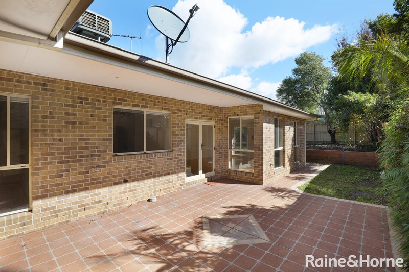 Photo - 7 Yalumba Way, Roxburgh Park VIC 3064 - Image 12