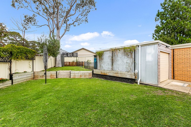 Photo - 7 Yanderra Close, Hammondville NSW 2170 - Image 10