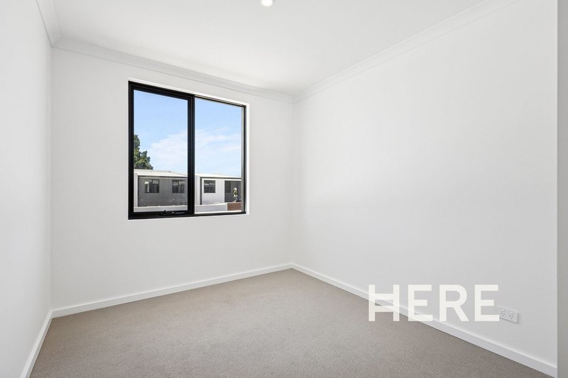 Photo - 7 Yarm Alley, Glendalough WA 6016 - Image 13