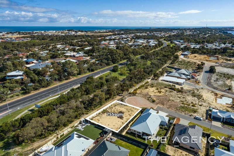 Photo - 7 Yarmouth Court, Dawesville WA 6211 - Image 3