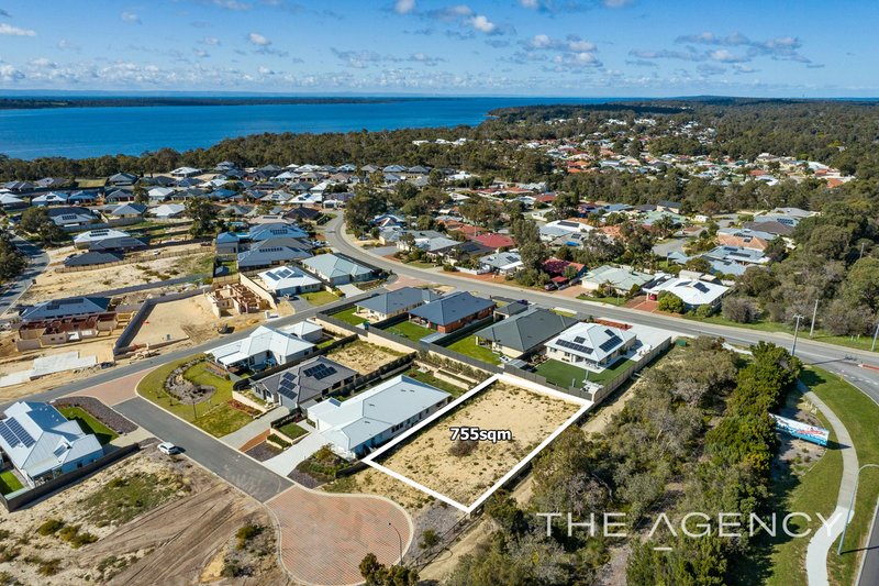 Photo - 7 Yarmouth Court, Dawesville WA 6211 - Image 4