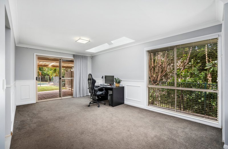 Photo - 7 Yarraglen Place, Parkwood QLD 4214 - Image 10